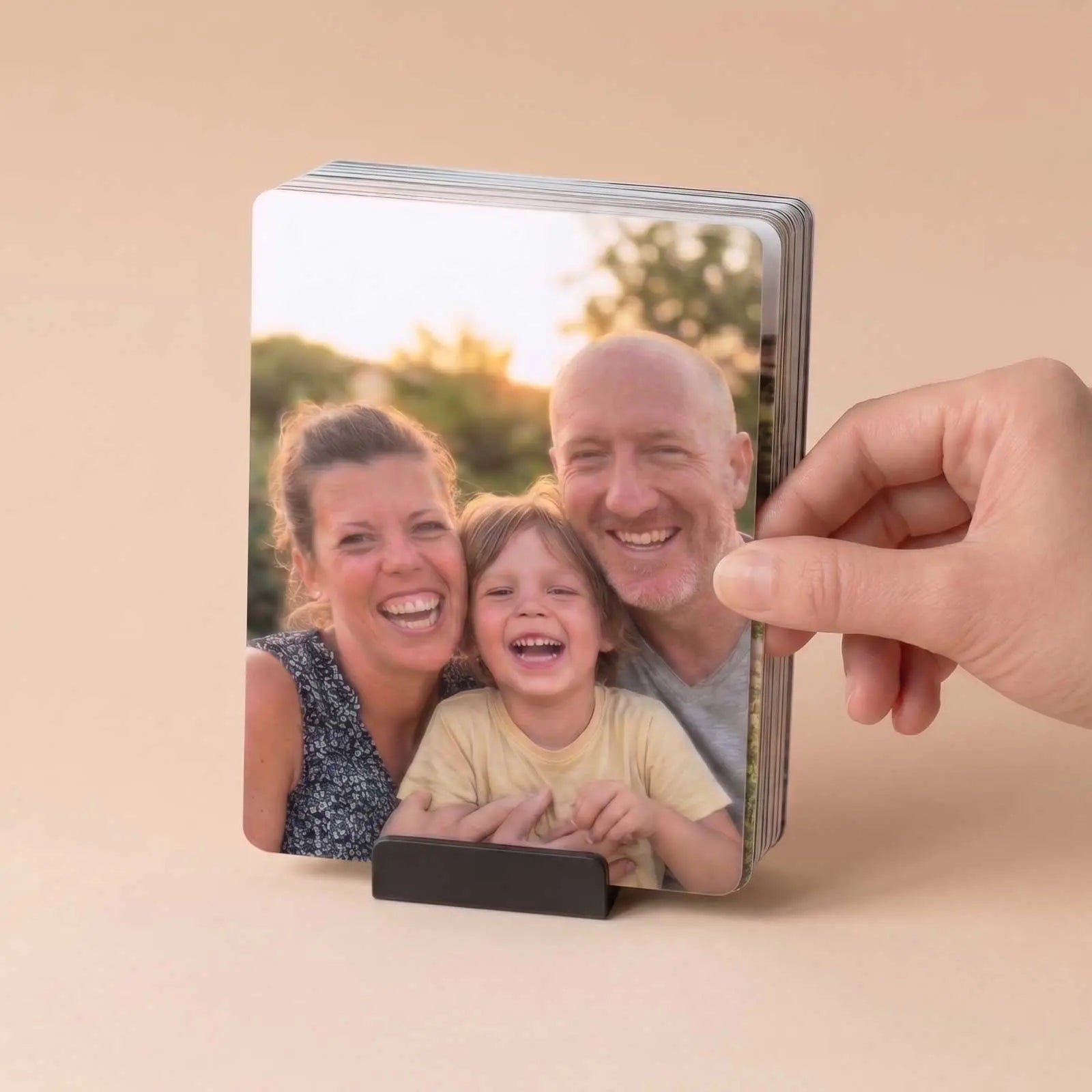 EPIX Cards | Upload your 24 photos